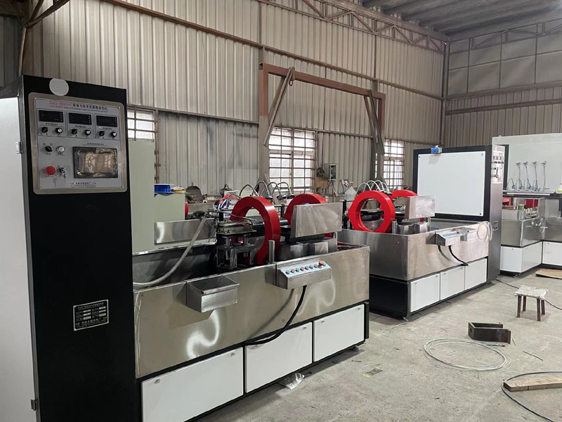 CUG-16000AT型管端專用熒光磁粉探傷機(jī)